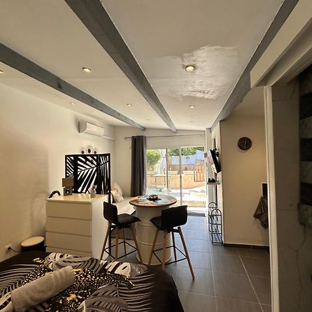 Studio Dans Residence Taradeau المظهر الخارجي الصورة